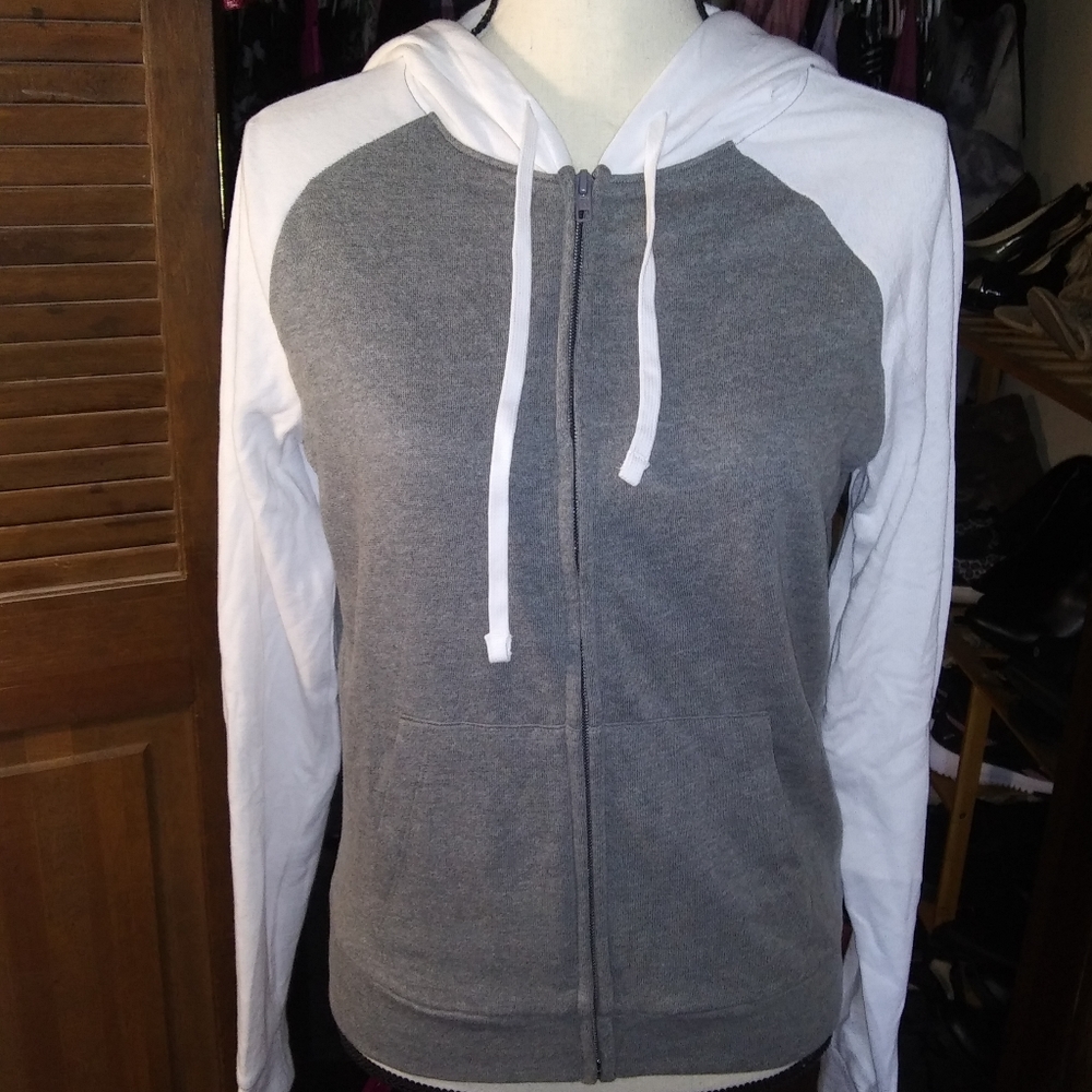 PINK Victoria Secret szS & XS hoodies, brand new